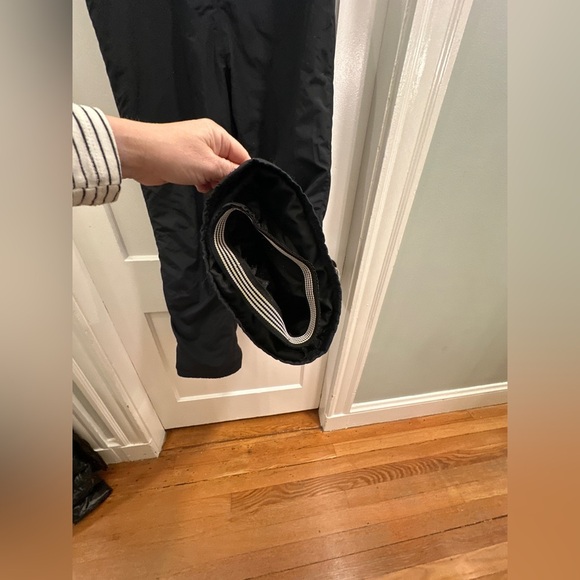 Obermeyer Insulated Snow Pants size 8 - Picture 4 of 7
